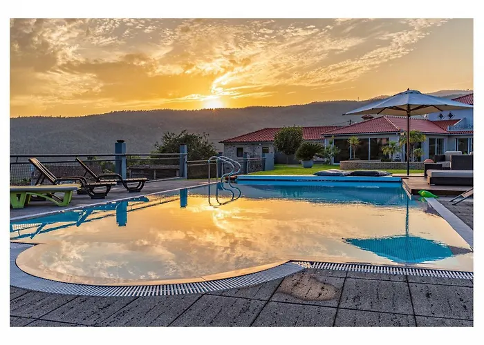 Semesterbostad Eira Dos Canastros